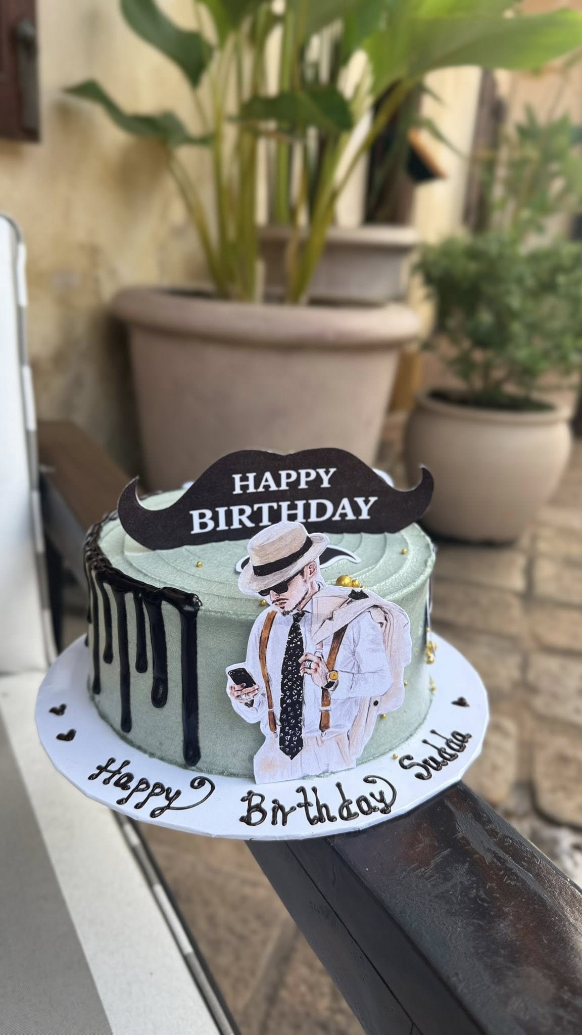 Customized Cakes image 13